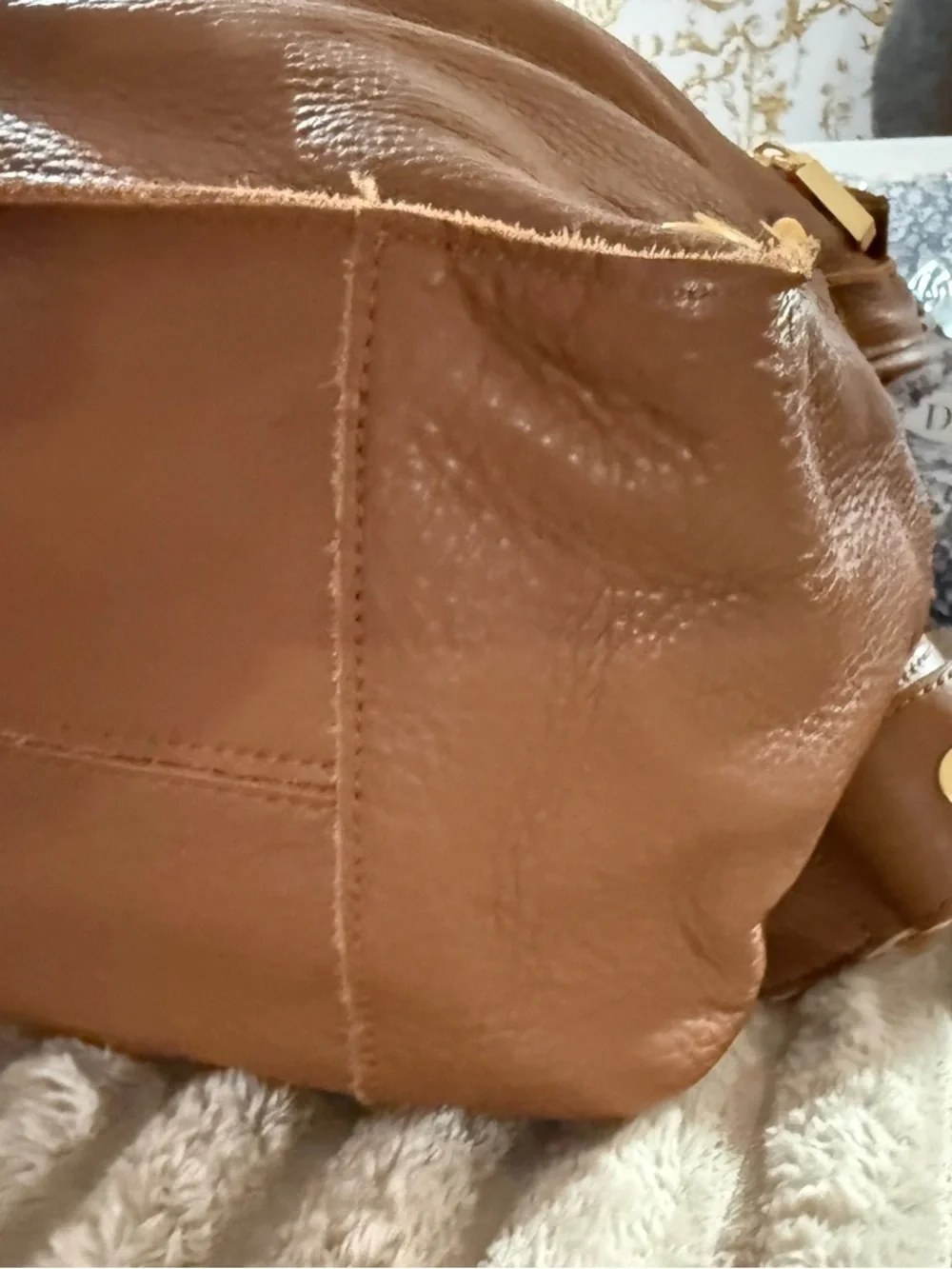 Gorgeous Hammit Montana backpack in mahogany pebble/brushed gold red zip - Picture 5 of 5